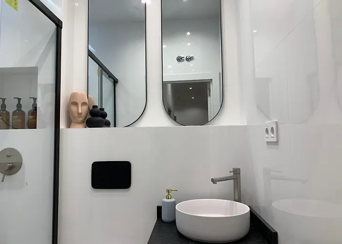 Δωμάτια σε οικογενειακή κατοικία Valencia Beach Rooms