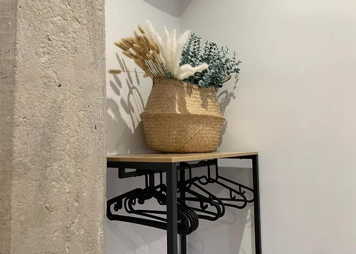 Δωμάτια σε οικογενειακή κατοικία Valencia Beach Rooms