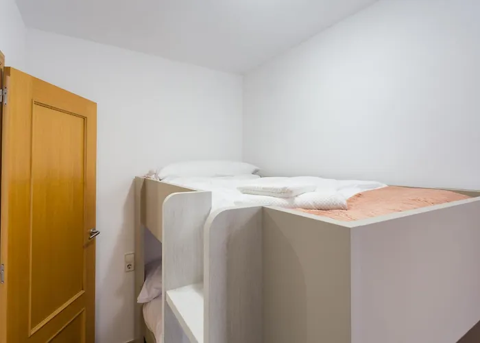 Lejlighed Piso Familiar Cerca Del Centro, Ac Y Wifi Gratis Valencia