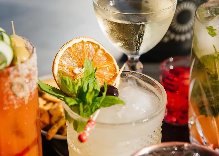 Myr Marques House 4*