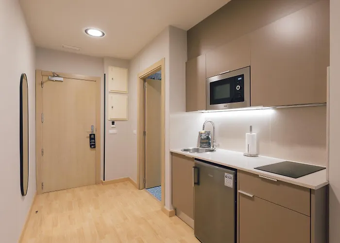 Palau & Apartmanhotel 4*