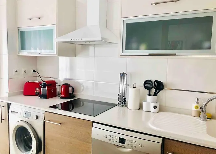 Great Close To Center شقة *