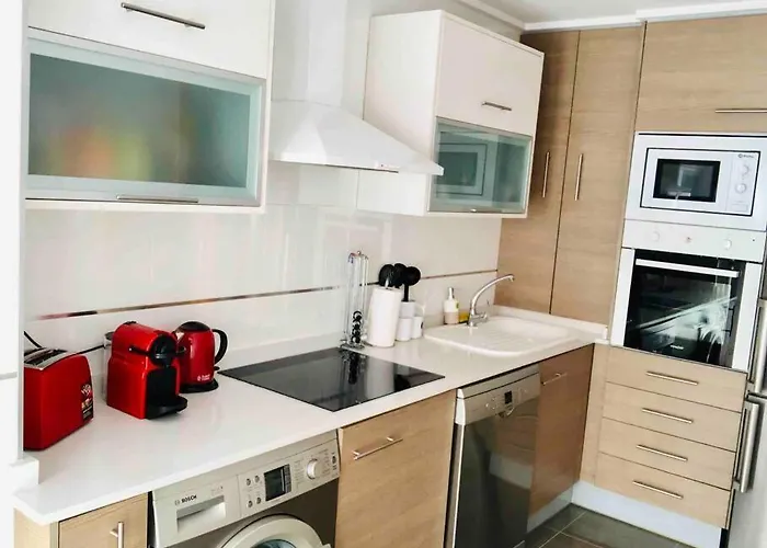 Great Close To Center *