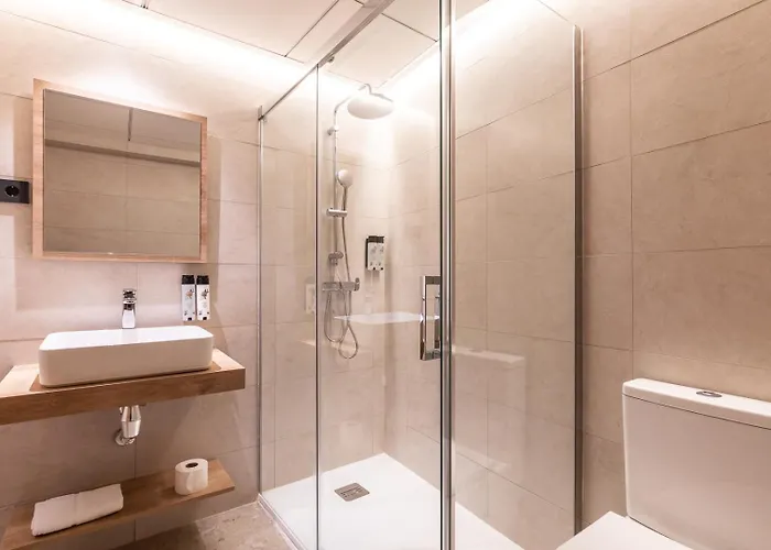 Nommadas Jero -adults Only