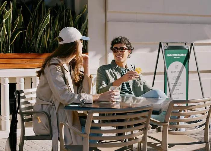 Malcom And Barret Hotel Valence