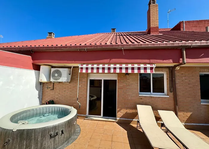 Apartamento Your Long Attic In *