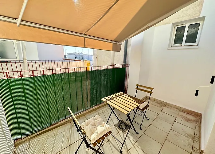 Apartamento Your Long Attic In *