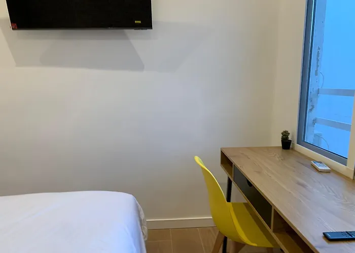 Valencia Beach Rooms Δωμάτια σε οικογενειακή κατοικία