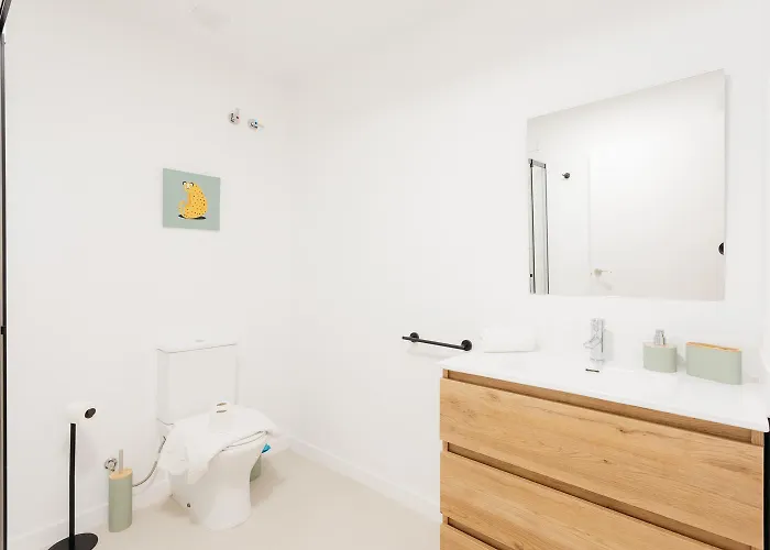 شقة Amplio Cerca Centro Historico Y Turia 5pax 2 Bath *