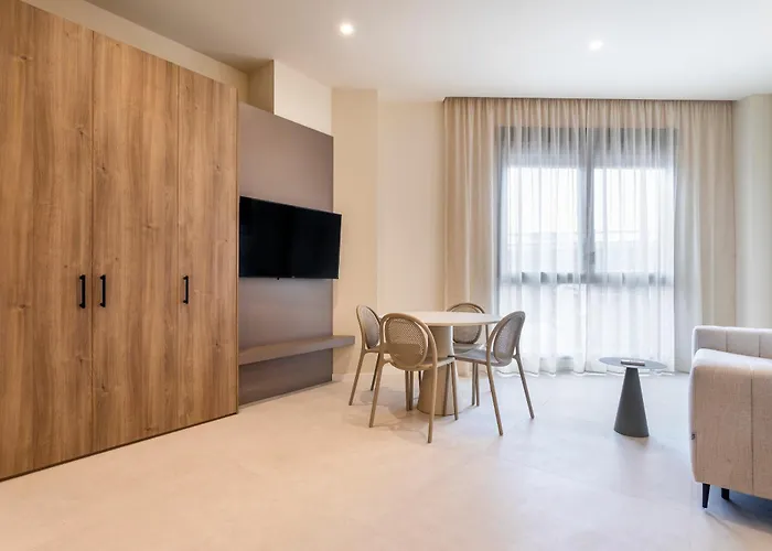 North Station Pen-suites * Valensiya