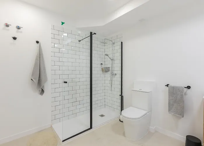 Amplio Cerca Centro Historico Y Turia 5pax 2 Bath فالنسيا