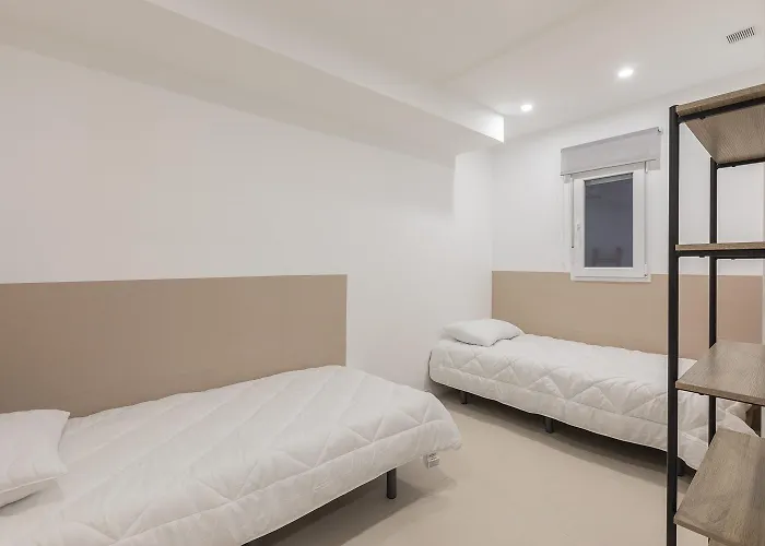 Amplio Cerca Centro Historico Y Turia 5pax 2 Bath شقة *