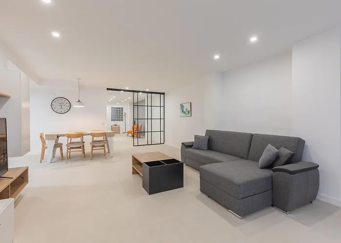 Amplio Cerca Centro Historico Y Turia 5pax 2 Bath شقة فالنسيا