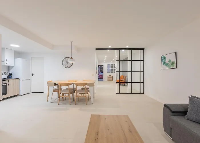 شقة Amplio Cerca Centro Historico Y Turia 5pax 2 Bath *