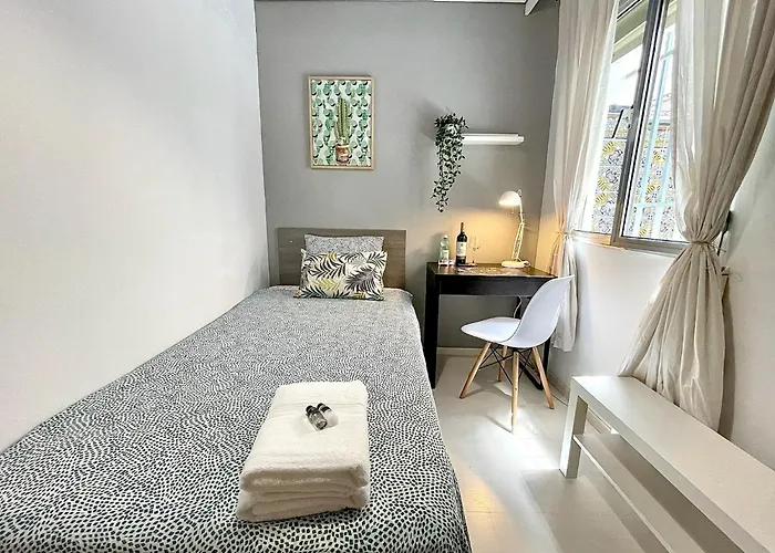 Hotel Private Bedroom - Comfy&quiet - Near Of Arts And Sciences Valencia