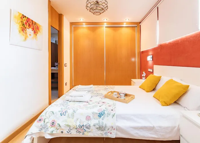 Penthouse Duplex In A 4 Floors Spanish House -8 Min To Center By Metro Βαλένθια