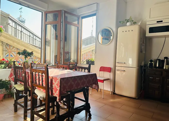 Mirador 5 Del Mercado - Con Bano Privado En El Centro De La Ciudad Vella