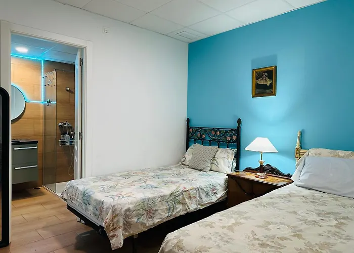 Homestay Mirador 5 Del Mercado - Con Bano Privado En El Centro De La Ciudad Vella