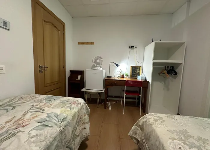 Mirador 5 Del Mercado - Con Bano Privado En El Centro De La Ciudad Vella