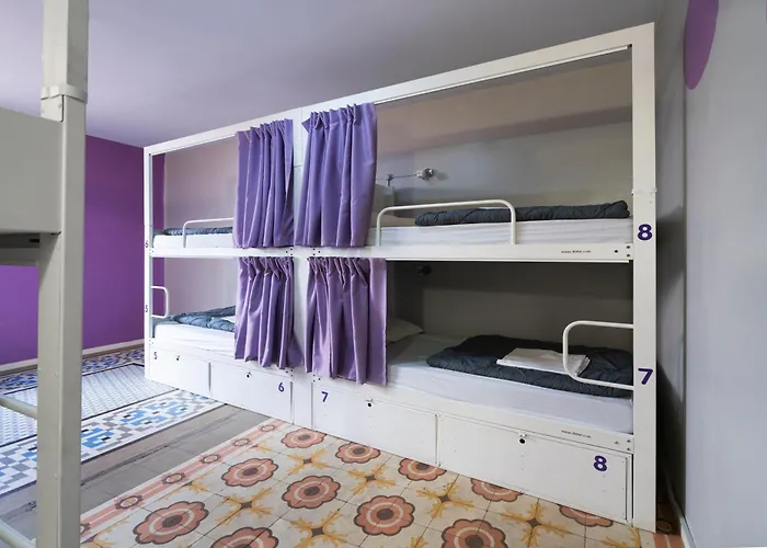 Purple Nest Valencia