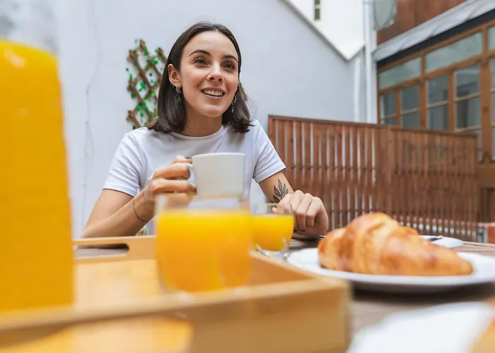 Apartment Singularstays Ms Rogers