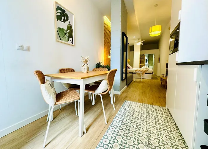 아파트 Dorado Cabanyal - Luxury Beachside Charm *