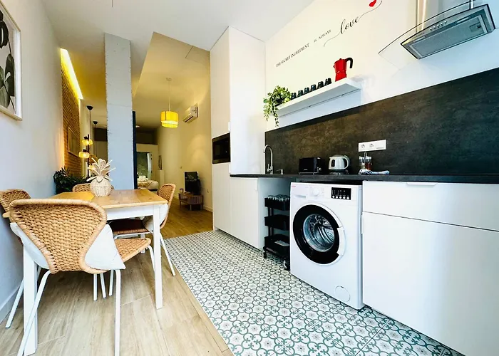 Dorado Cabanyal - Luxury Beachside Charm