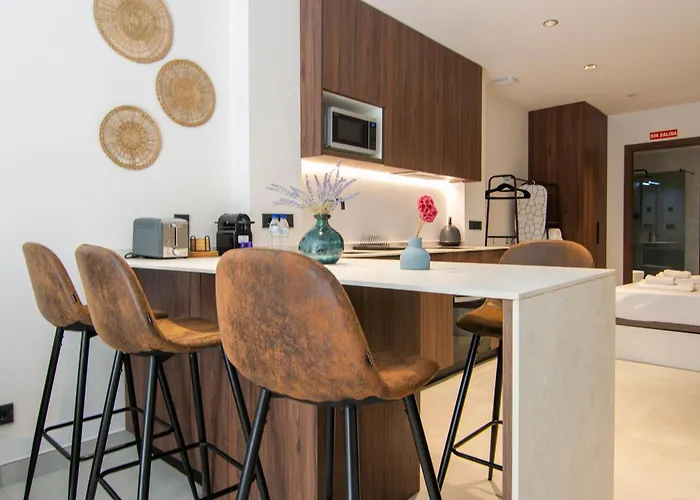 Vlc Host - Luz Casanova *