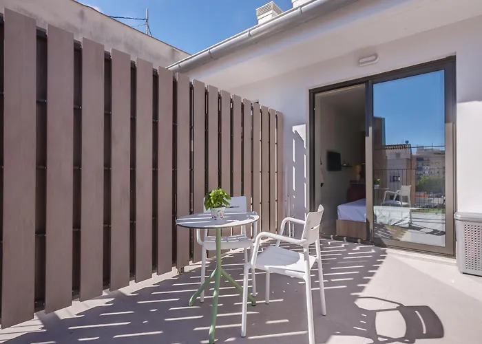 Livensa Living Studios Valencia Viveros Hotel - Apartamento Hotel Valence