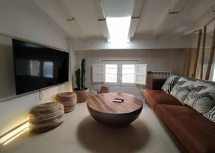 Daire Estudio Cama King