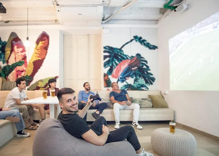 River Валенсия