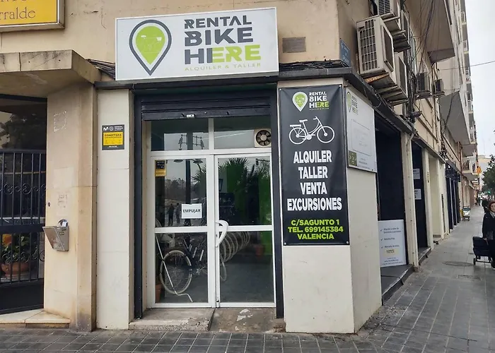 Charming In The Center *