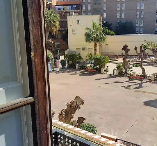 Charming In The Center