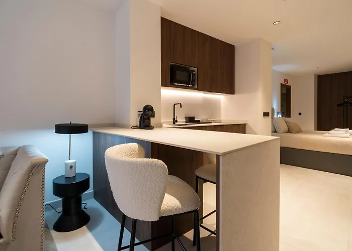 Vlc Host - Luz Casanova 발렌시아