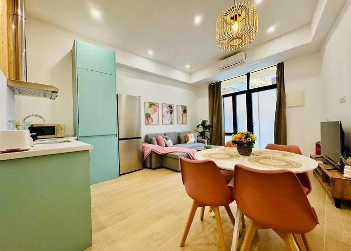 Loft 3 - Space & Conform Close To Center Valence