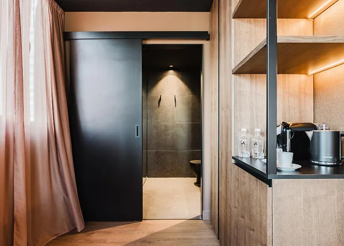 호텔 Arena Select 3*