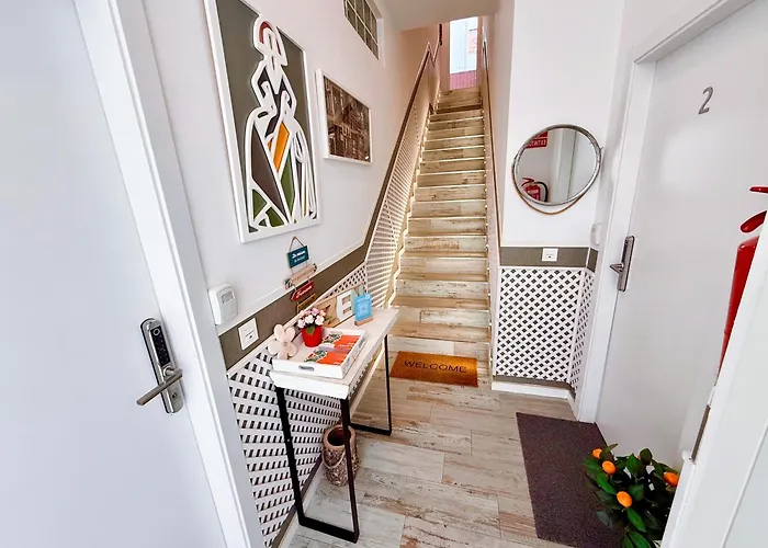 Loft Independiente Con Piscina Compartida En Centro De