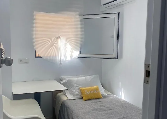 Gypsy Budget Shared Flat Βαλένθια