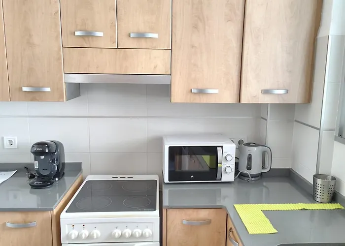 Agui House Homestay *