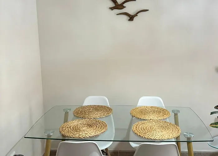 Magnifica Con Bano Privado Δωμάτια σε οικογενειακή κατοικία *