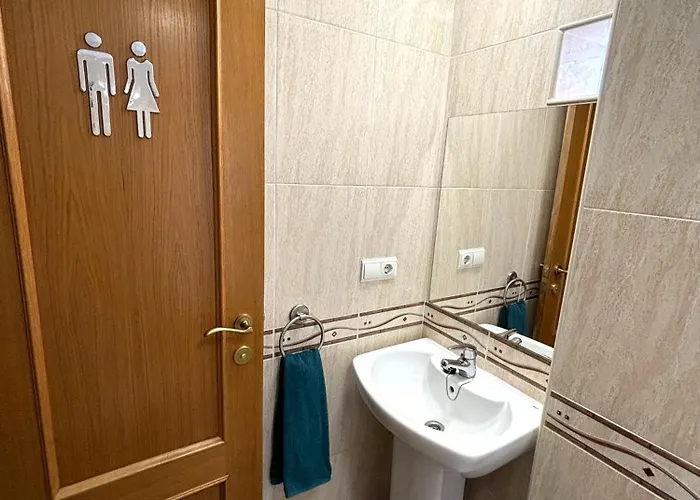 Magnifica Con Bano Privado Δωμάτια σε οικογενειακή κατοικία Βαλένθια