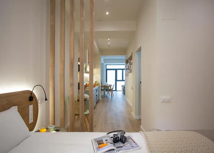 Nomad Haux Zaidia Βαλένθια