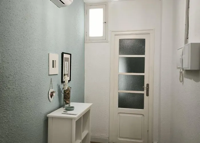 Florit Flats - The Ausias March