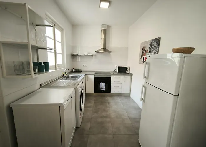 Florit Flats - The Ausias March *