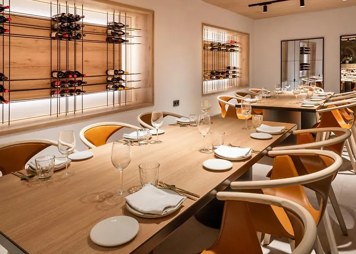 Catalonia Excelsior Hotel 4*