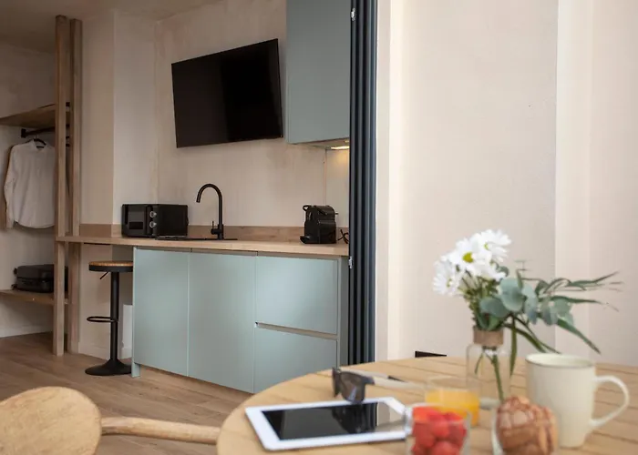 Guest house Nomad Haux Mestalla Valencia