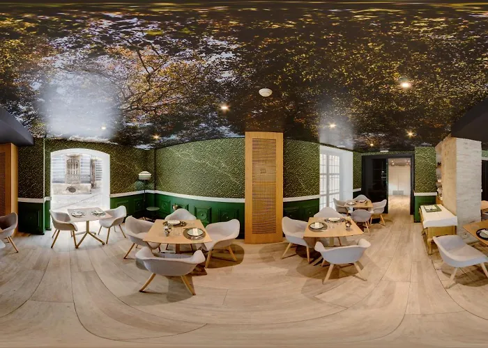 Sh Ingles Boutique 4*