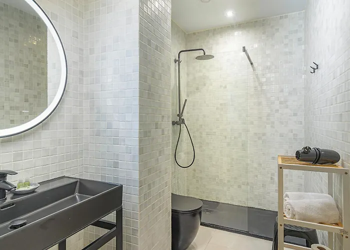 Gulliver Apartmanhotel 4*