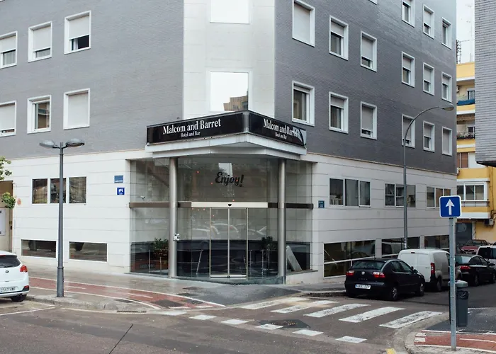 Malcom And Barret 3* Valence