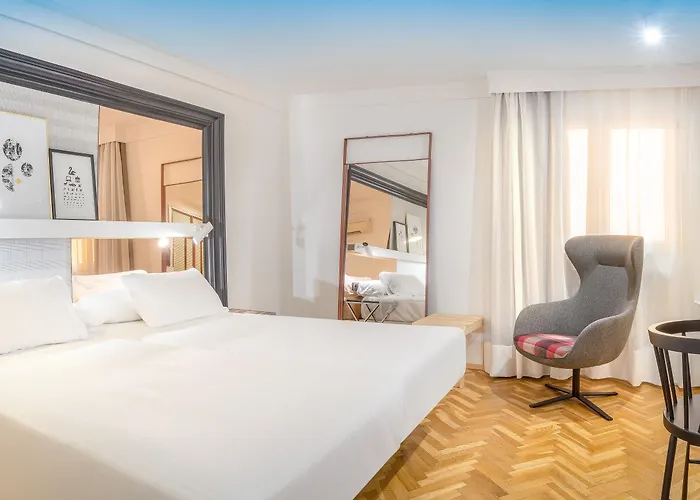 Sh Ingles Boutique 4*